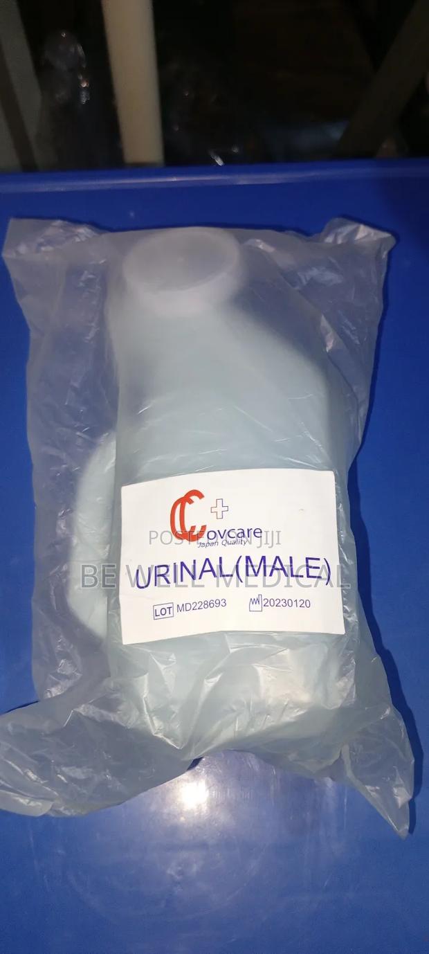 Plastic Urine Can · Photo 3