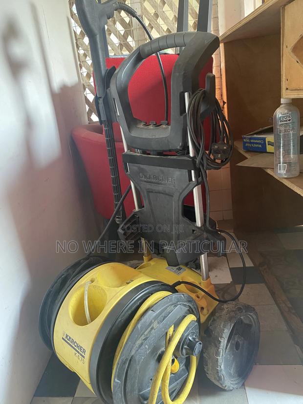 Pressure Washer · Photo 4