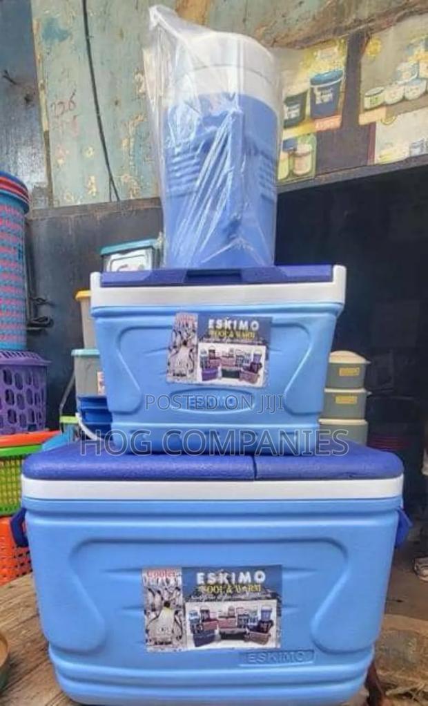 Quality 3-in-1 Ice Chest Cooler Set. · Photo 1
