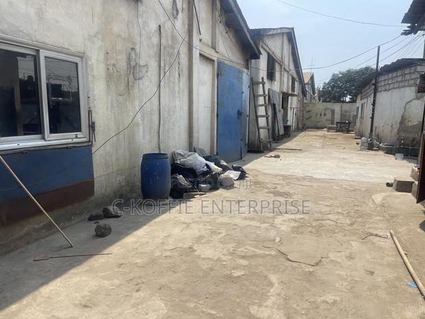 10,000 SQM Warehouse at Circle for Rent. · Photo 4