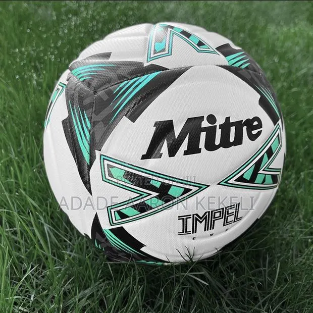 Mitre Impel Quality Max Training Soccer Ball · Photo 1