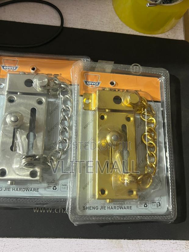 Aovcs Door Security Chain Lock · Photo 1