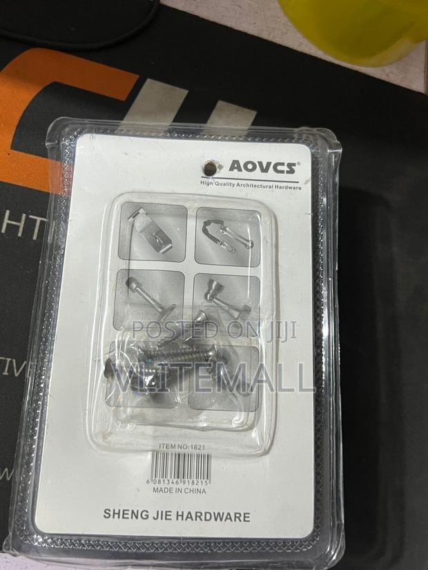 Aovcs Door Security Chain Lock · Photo 3