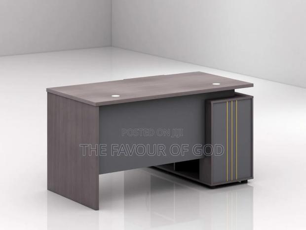 Strong and Solid 1.4m Lshape Office Table · Photo 1