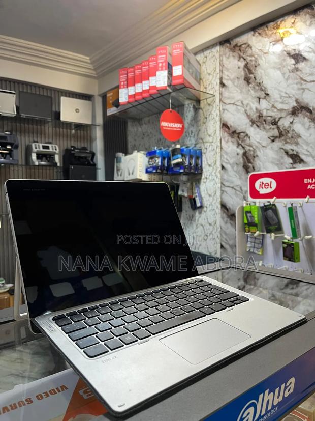 Laptop HP Elite X2 1012 4GB Intel Core I3 SSD 128GB · Photo 3