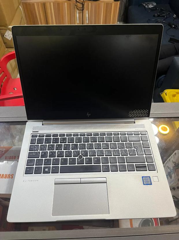 Laptop HP EliteBook 840 G5 8GB Intel Core i5 SSD 256GB · Photo 3
