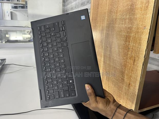Laptop Dell Latitude 3390 8GB Intel Core I5 SSD 256GB · Photo 4