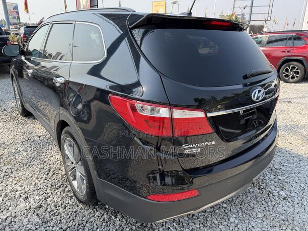 Hyundai Santa Fe Limited w/Saddle Interior 4dr SUV AWD (3.3L 6cyl 6A) · Photo 7