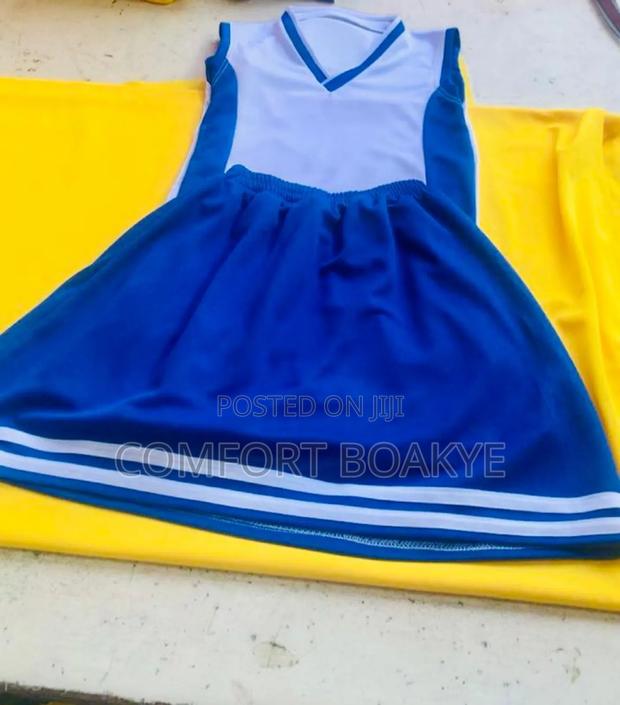 School Friday Wear · Photo 2