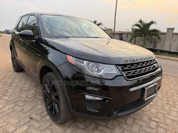 Land Rover Discovery Sport HSE LUX 2017 Black · Photo 4