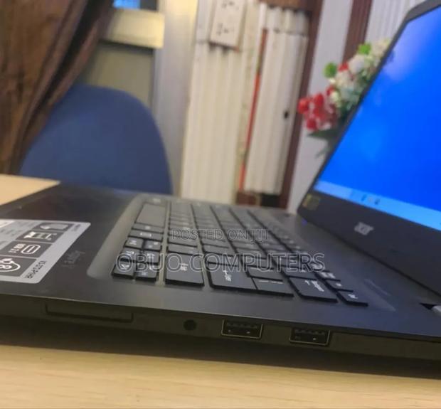 Laptop Acer Aspire V3-372 4GB Intel SSD 128GB · Photo 4