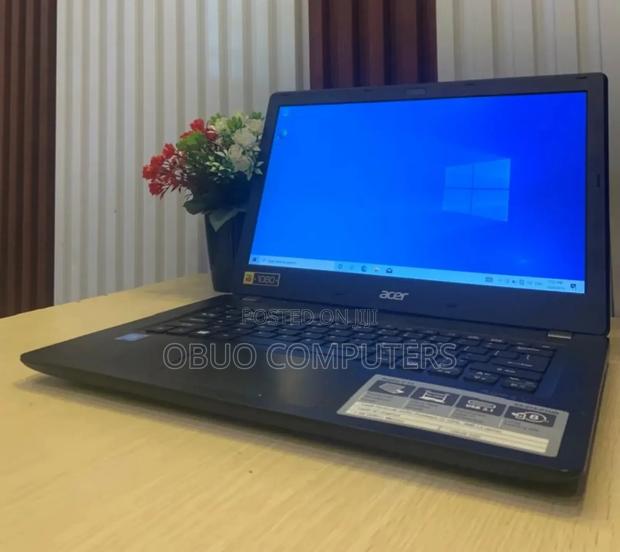 Laptop Acer Aspire V3-372 4GB Intel SSD 128GB · Photo 5