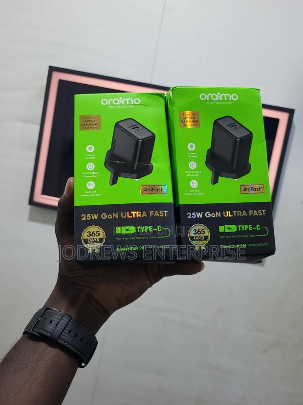 Oraimo Powergan 251 25w Gan Fast Mini Charger Set · Photo 1