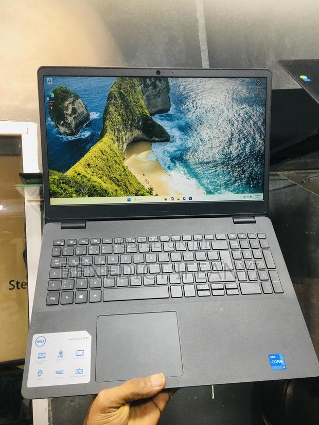 Laptop Dell Inspiron 15 3000 8GB Intel Core I3 SSD 256GB · Photo 2