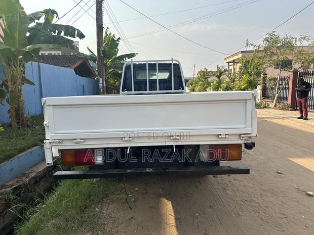 Hyundai Mighty for Sale · Photo 4