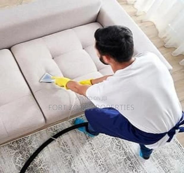 Sofa Man Cleaner · Photo 4