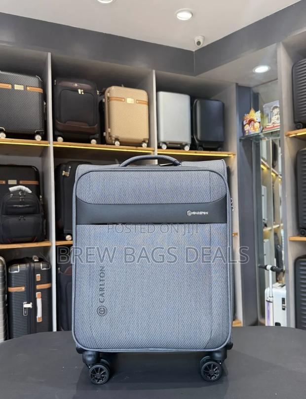 Quality Carlton London 3set Fabric Traveling Bag. · Photo 3