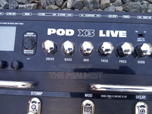 Line 6 Pod 3x Live Guitar Effect · Photo 4