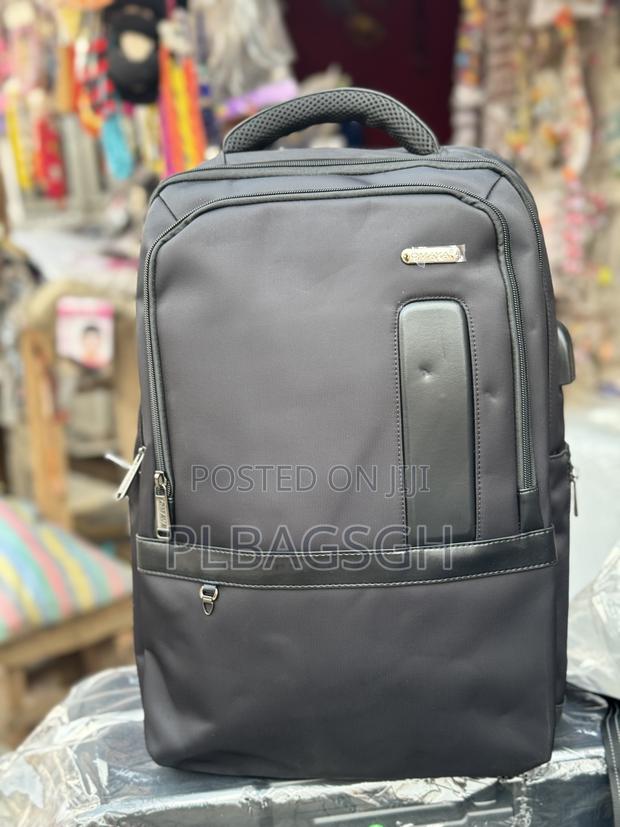 Omaya Multi Fashionable Quality Backpack for 15-16 Inches Laptop · Photo 4