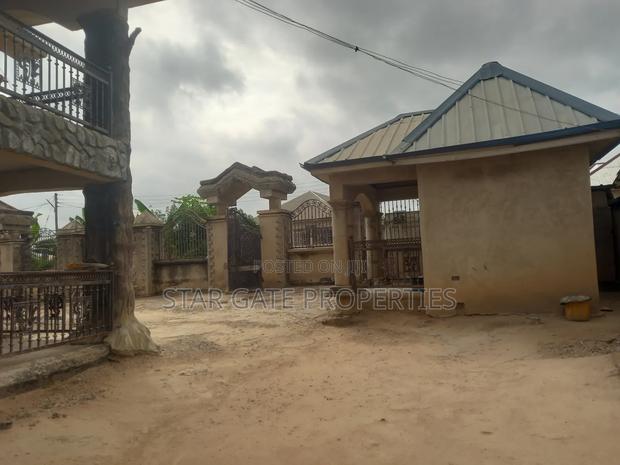 8bdrm House in Kodie, Kumasi Metropolitan for sale · Photo 8