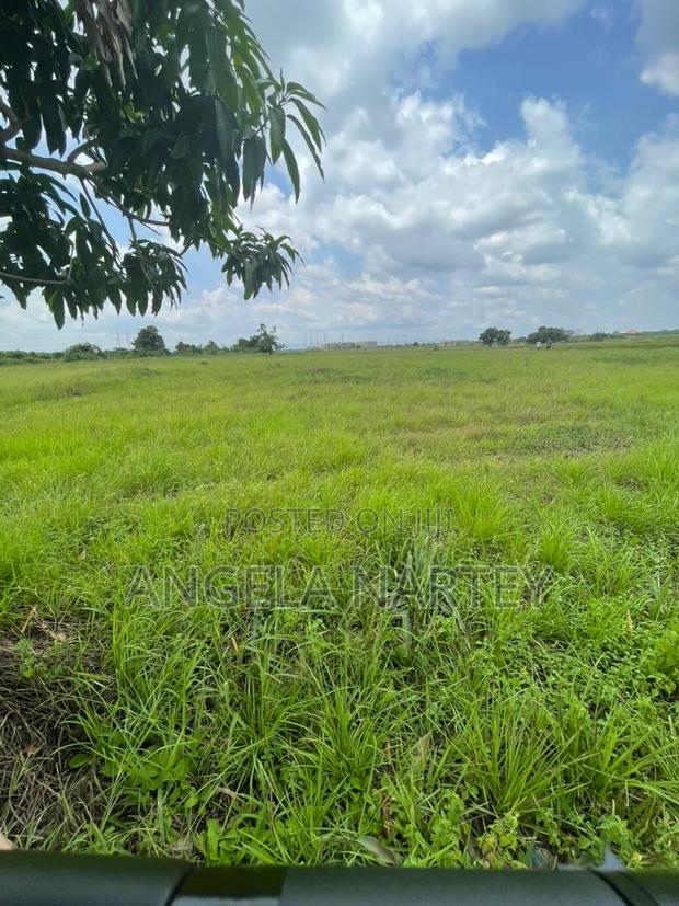 11 Acres for Sale at Borteyman Close to the New Stadium · Photo 3