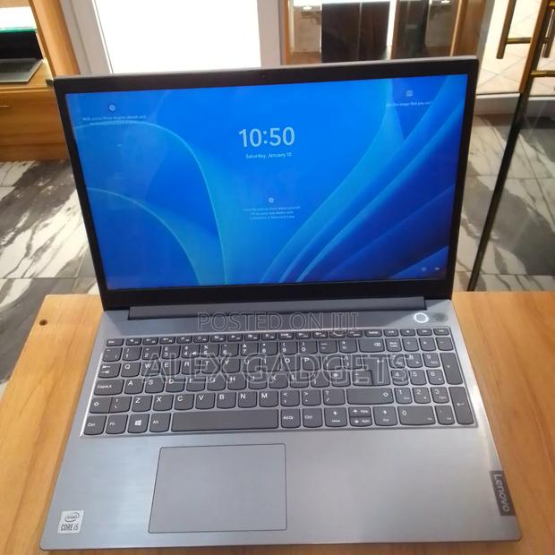 Laptop Lenovo ThinkBook 15 8GB Intel Core I5 SSD 256GB · Photo 1