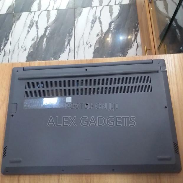 Laptop Lenovo ThinkBook 15 8GB Intel Core I5 SSD 256GB · Photo 3