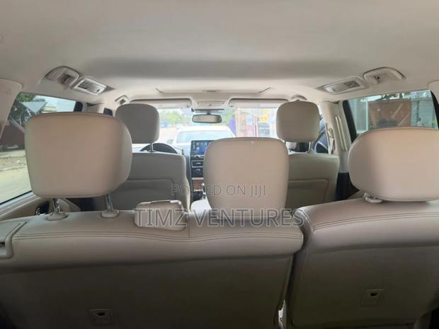 Nissan Armada S 2021 Gray · Photo 6