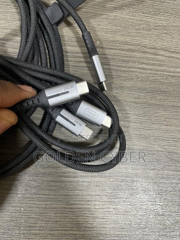 Iniu Usb C to Usb C Cable, 240w Fast Charging · Photo 3