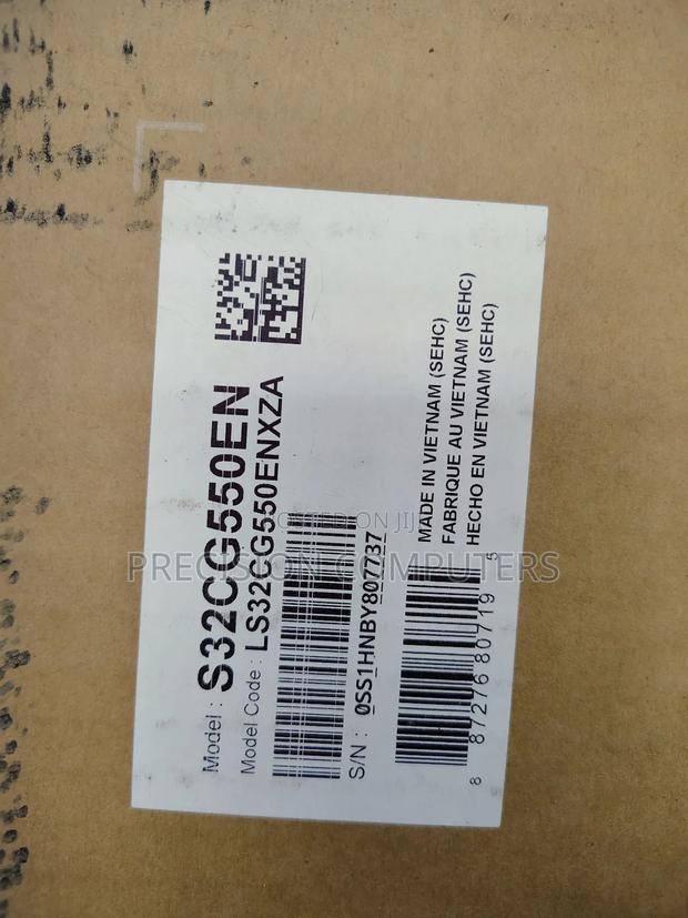 Samsung Odyssey G5 32 " QHD 165hz Gaming Monitor · Photo 3