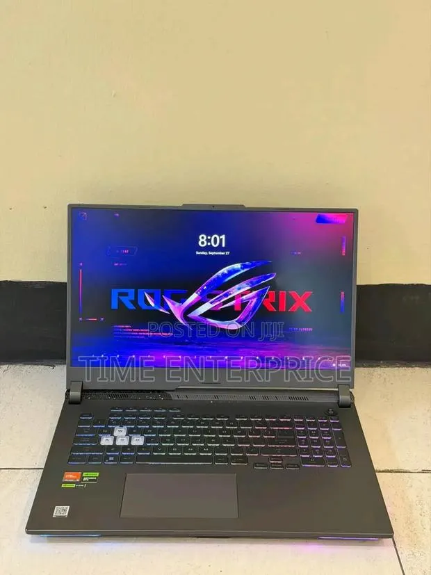 New Laptop Asus ROG Strix G17 16GB AMD Ryzen 9 SSD 1T · Photo 1