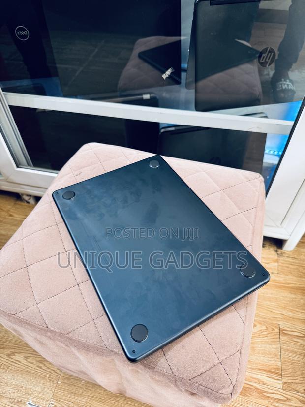 Laptop Apple MacBook Air 2022 M2 8GB Apple M2 SSD 256GB · Photo 5