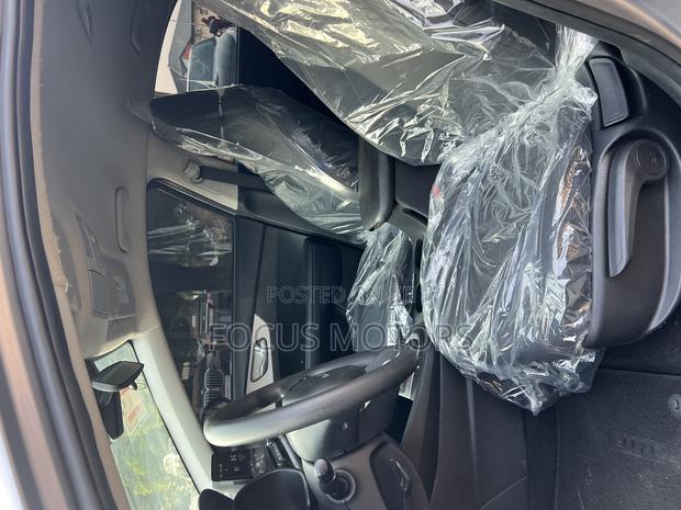 Kia Forte 2023 Gold · Photo 7