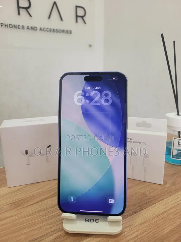 Apple iPhone 16 Plus 128 GB Blue · Photo 2