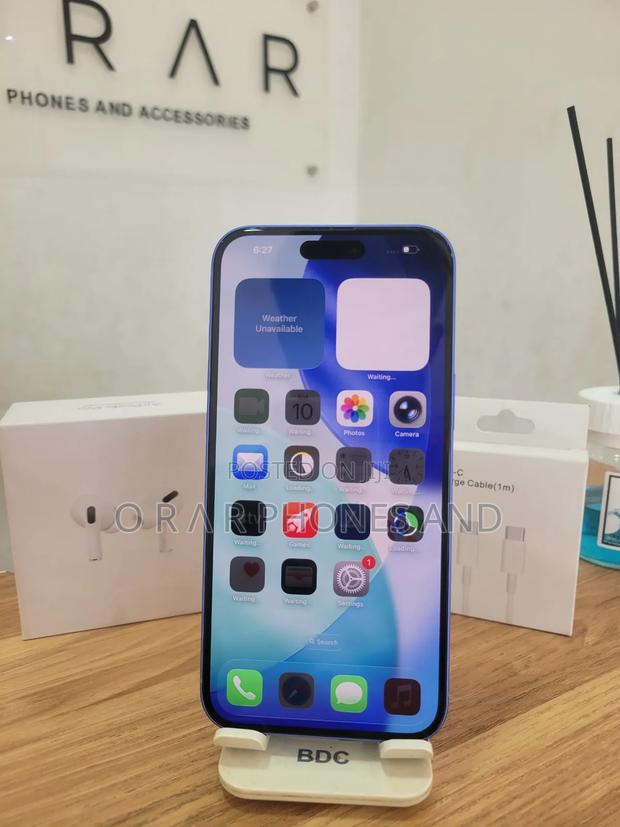 Apple iPhone 16 Plus 128 GB Blue · Photo 3