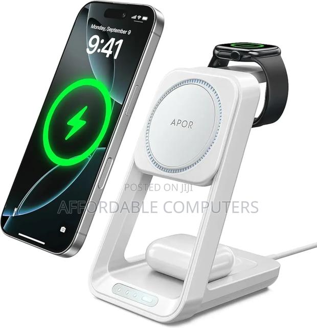 Magnetic 3 in 1 Wireless Charger · Photo 2
