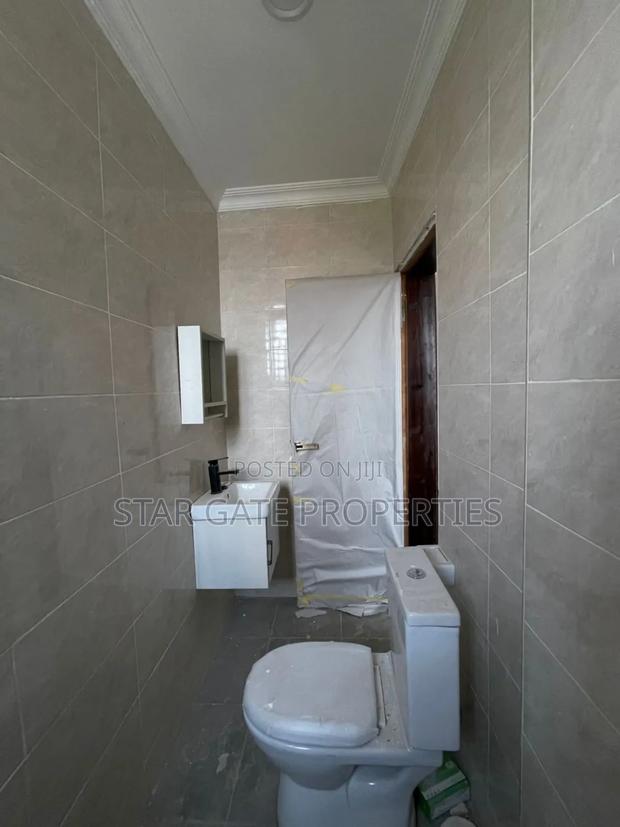 4bdrm House in Pakyi No 2 ( Santasi, Kumasi Metropolitan for sale · Photo 5