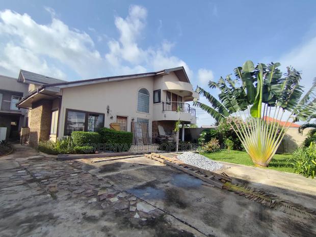 6bdrm Apartment in Com 18, Lashibi for sale · Photo 2