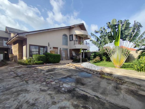 6bdrm Apartment in Com 18, Lashibi for sale · Photo 8