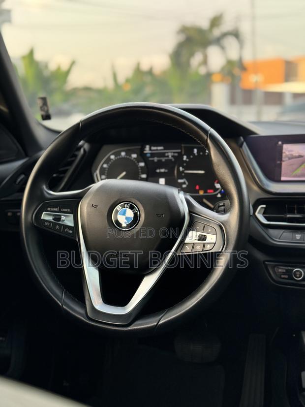 BMW 228i 2021 White · Photo 5