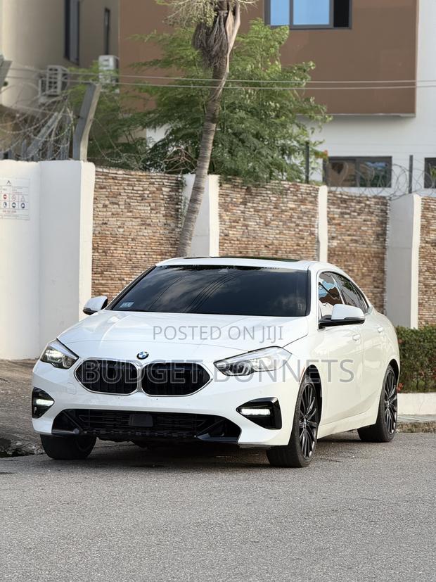BMW 228i 2021 White · Photo 2
