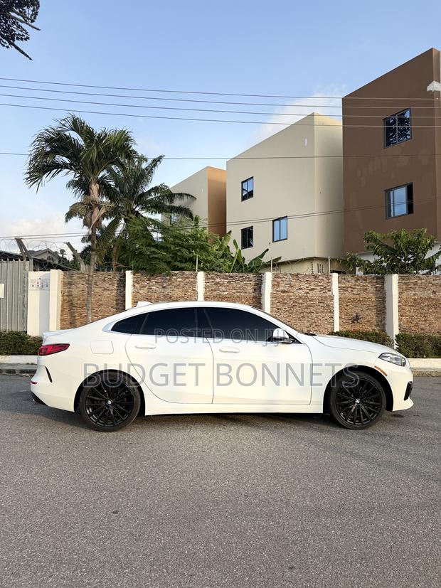 BMW 228i 2021 White · Photo 1