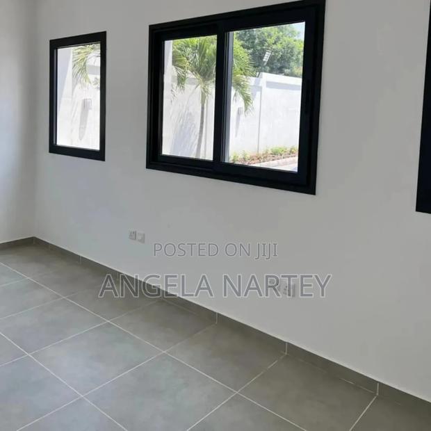 Furnished 2bdrm Apartment in Cantonment, Cantonments for sale · Photo 5