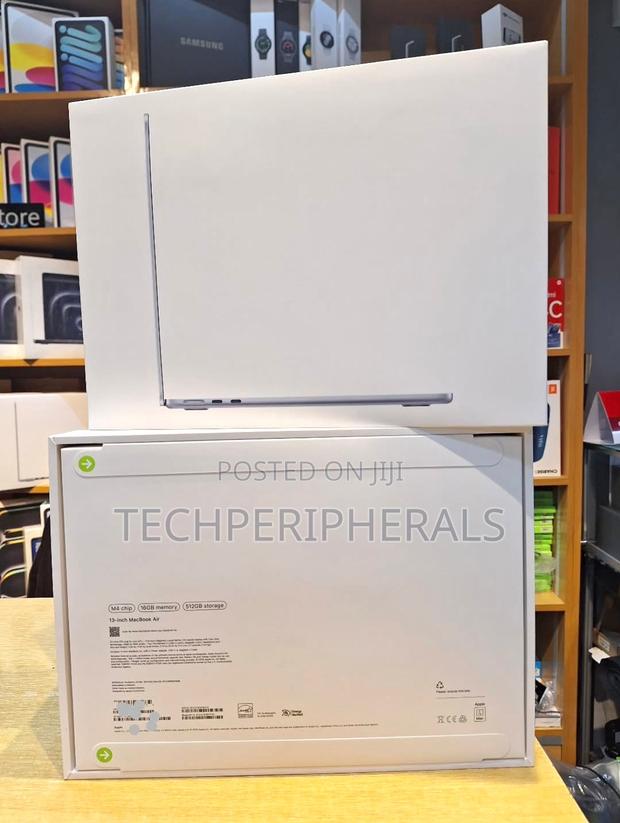 New Laptop Apple MacBook Air 16GB Apple M4 SSD 256GB · Photo 4