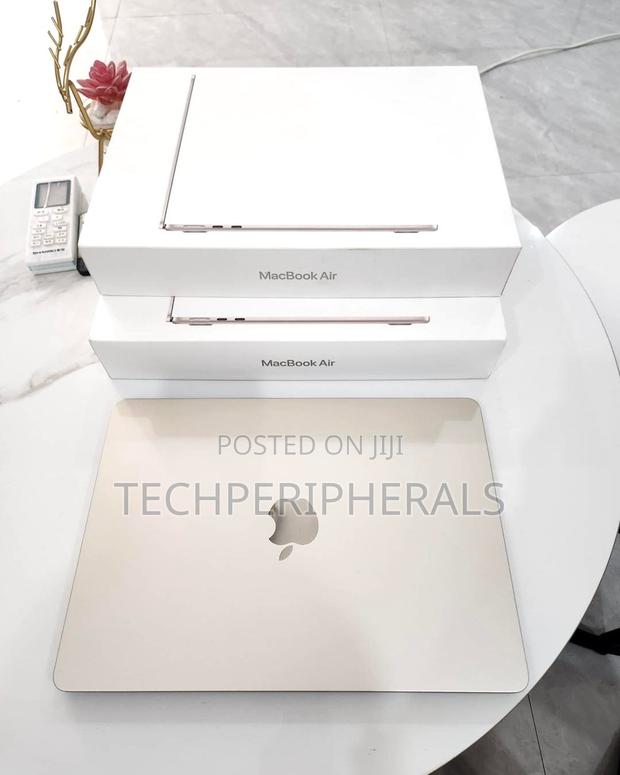 New Laptop Apple MacBook Air 16GB Apple M4 SSD 256GB · Photo 5