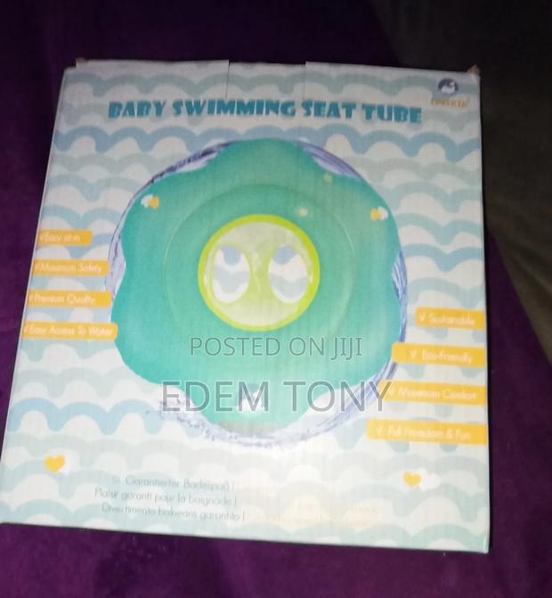 Baby Swimming Seat Tube or Pool Ring · Photo 1
