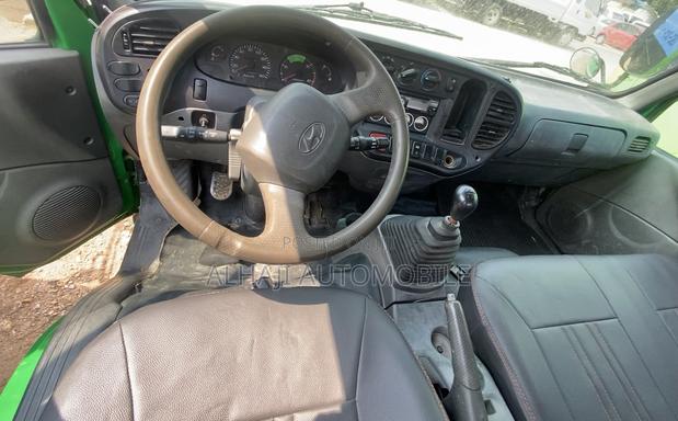 Hyundai Mighty · Photo 5