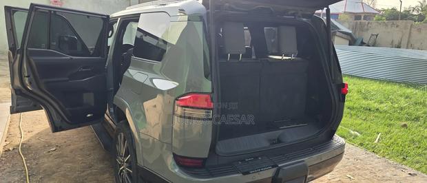 Lexus GX 550 Overtrail 2024 · Photo 5