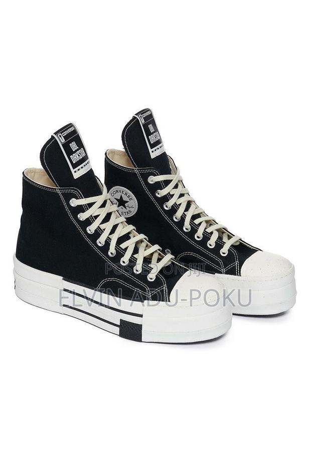 Converse Hi Top Sneaker In Different Colours , Swipe >>>> · Photo 1