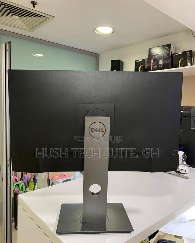 Dell 27” Edgeless Ips Display Ultra Wide Monitor · Photo 3